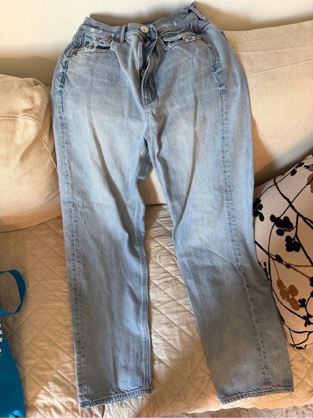 American Eagle Outfitters Light Wash Straight Leg Jeans